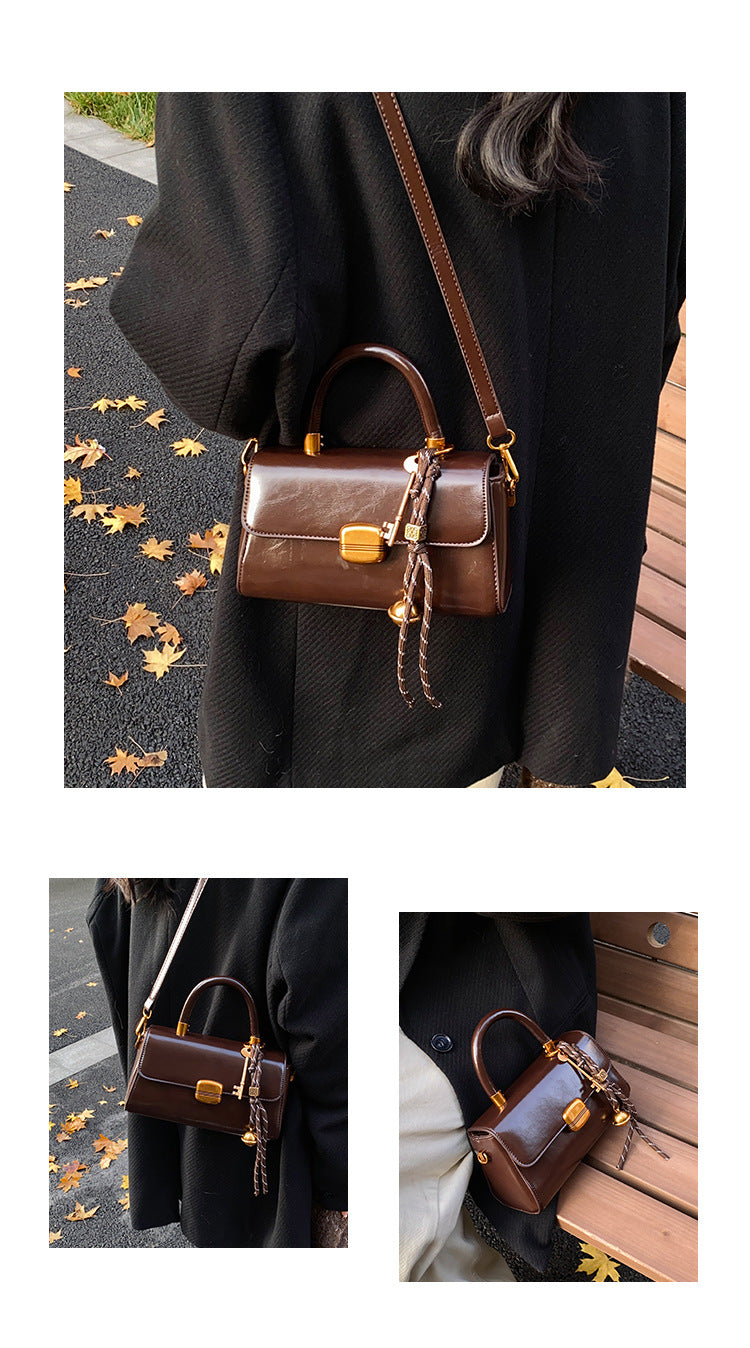 Cora Lock Box Bag, coffee outfit