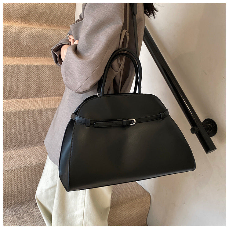 Hollis Relaxed Tote, black crossbody