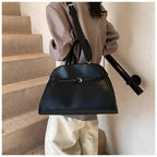 Hollis Relaxed Tote, black shoulder